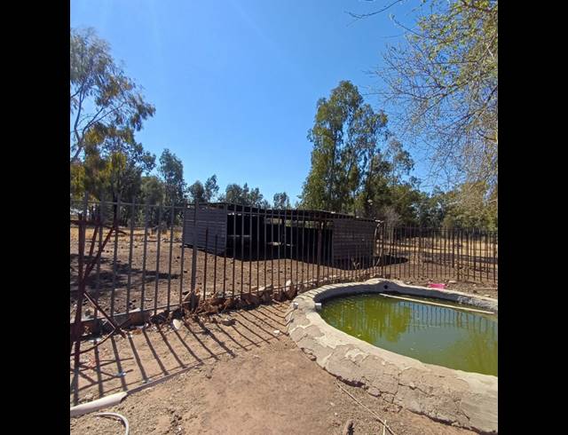 25,696M² SMALLHOLDING FOR SALE IN COOPERVILLE